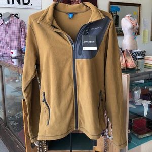 Outdoor men’s sweater